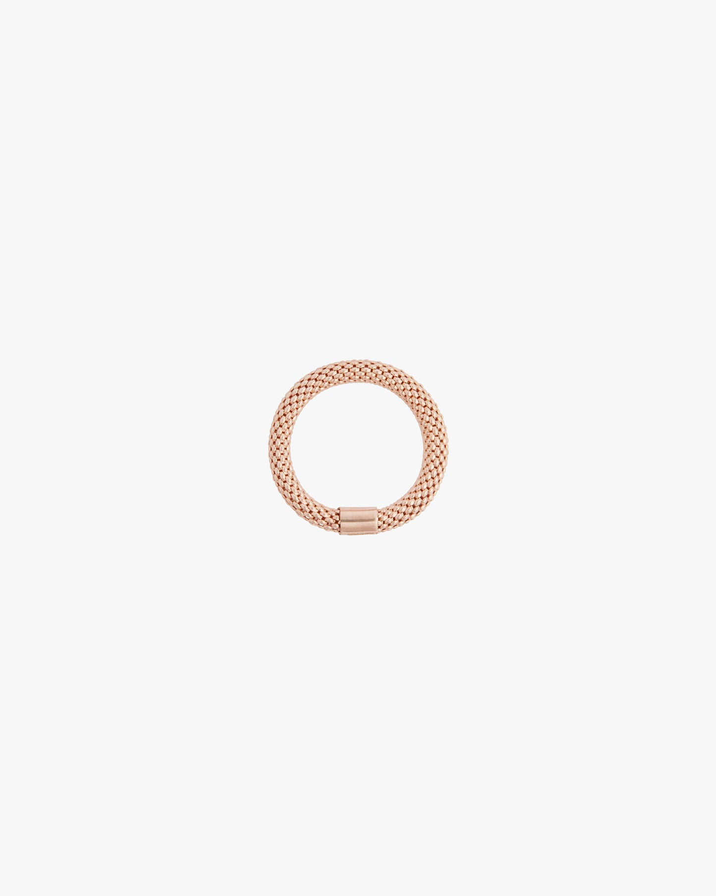 TWISTED RING