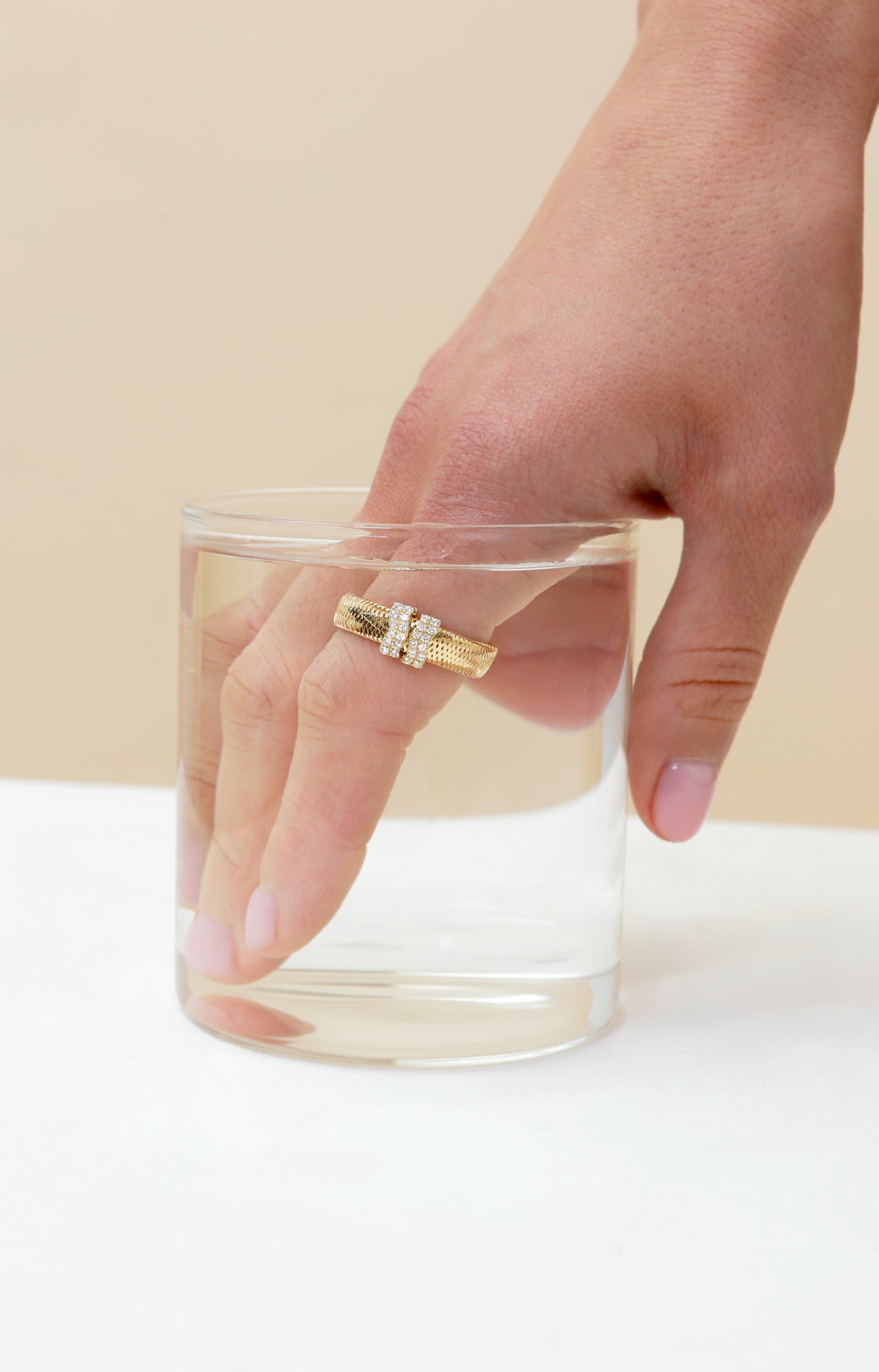RIDE THE WAVE RIBBON RING